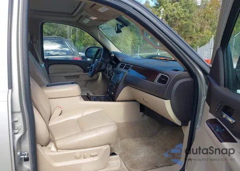 2013 GMC Yukon Denali z USA, uszkodzony, nr VIN 1GKS2EEF2DR195635